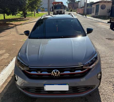 VOLKSWAGEN NIVUS 1.0 200 TSI TOTAL FLEX HIGHLINE AUTOMÁTICO